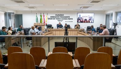 EM REUNIÃO EXTRAORDINÁRIA, CÂMARA APROVA CONTAS DO MUNICÍPIO DE 2021
