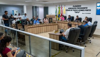 MUNÍCIPES COBRAM PROVIDÊNCIAS AO EXECUTIVO EM EDUCAÇÃO INCLUSIVA E INFRA