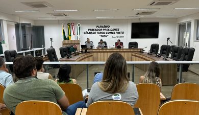 COMISSÃO RECEBE SECRETÁRIOS PARA DEBATER SUPLEMENTAÇÃO ORÇAMENTÁRIA