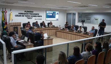 CÂMARA APROVA INSTAURAÇÃO DE CPI PARA ANALISAR ORÇAMENTO DO MUNICÍPIO