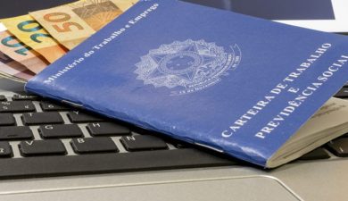 PROCON CÂMARA DESTACA DIREITOS E CUIDADOS AO CONTRATAR NOVO CRÉDITO CONSIGNADO PARA CLT