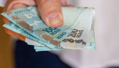 PROCON CÂMARA DESTACA DIREITO DE RESSARCIMENTO PARA QUEM SOFREU DESCONTOS INDEVIDOS EM BENEFÍCIOS