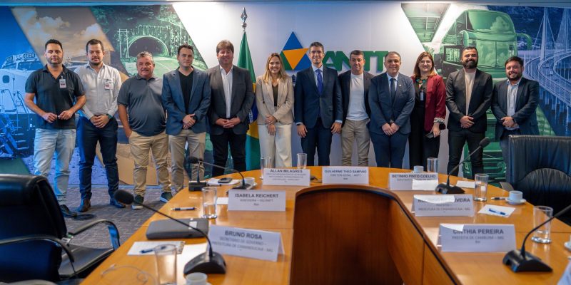 CÂMARA E PREFEITURA FIRMAM PARCERIAS EM BRASÍLIA PARA IMPULSIONAR DESENVOLVIMENTO LOCAL