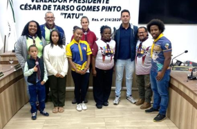 CLUBES DE AVENTUREIROS E DESBRAVADORES DA IGREJA ADVENTISTA DO SÉTIMO DIA APRESENTAM PROJETOS À CÂMARA