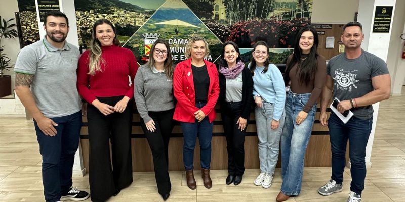 CÂMARA E SICREDI DISCUTEM O FORTALECIMENTO DAS POLÍTICAS SOCIOECONÔMICAS