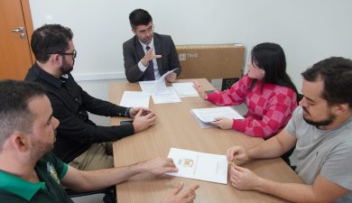 CÂMARA PROTOCOLA NO MP INFORMAÇÕES SOBRE ATRASO NA ENTREGA DE APARTAMENTOS PELA CONSTRUTORA HM