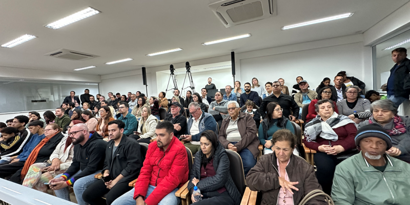 CÂMARA RECEBE GRANDE PÚBLICO EM SESSÃO MARCADA POR DEBATES SOBRE HABITAÇÃO, SAÚDE, CULTURA E DIREITOS HUMANOS