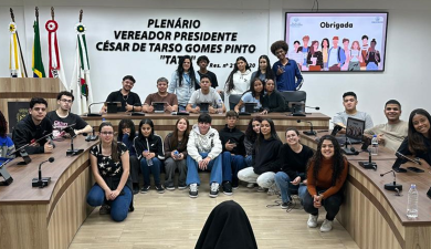 ALUNOS DO SENAI PARTICIPAM DO PROJETO “CÂMARA DE PORTAS ABERTAS”