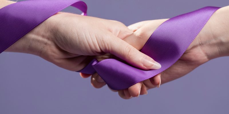 PROCURADORIA DA MULHER REFORÇA IMPORTÂNCIA DA DENÚNCIA E ACOLHIMENTO NO AGOSTO LILÁS