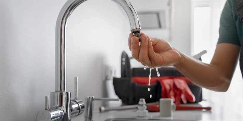DESCUBRA COM O PROCON CÂMARA COMO EVITAR O AUMENTO DA SUA CONTA DE ÁGUA