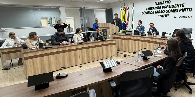 CÂMARA E SICREDI PROMOVEM PALESTRA SOBRE REFORMA TRIBUTÁRIA