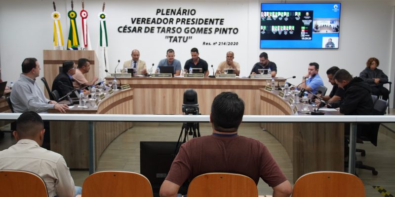 21ª REUNIÃO ORDINÁRIA APROVA 10 PROJETOS E 23 INDICAÇÕES