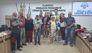 CÂMARA MAIS RECEBE PALESTRA SOBRE ATIVIDADES LÚDICAS PARA OS IDOSOS