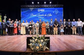 PRÊMIO SERVIDOR DO ANO DESTACA O FUNCIONALISMO PÚBLICO DE EXTREMA