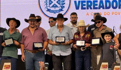 CÂMARA CONCEDE ‘COMENDA ASA BRANCA’ A CIDADÃOS DA CULTURA SERTANEJA DE EXTREMA