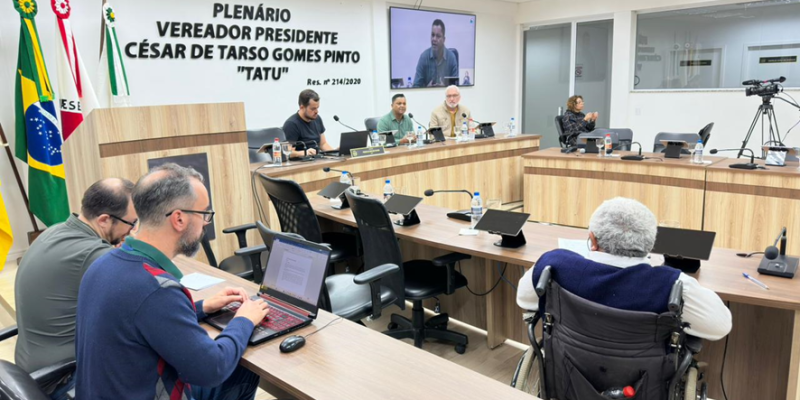 AUDIÊNCIA PÚBLICA DEBATE FORTALECIMENTO DO COMÉRCIO LOCAL EM EXTREMA