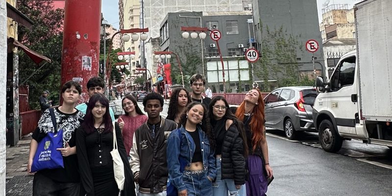 PARLAMENTO JOVEM DE EXTREMA VIVENCIA DIVERSIDADE CULTURAL EM VISITA AO BAIRRO DA LIBERDADE, EM SÃO PAULO