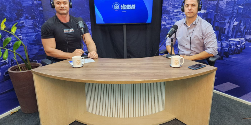 PODCAST PAPO CIDADÃO TRAZ O DESENVOLVIMENTO DO TURISMO E O NATAL ENCANTADO COMO PAUTAS