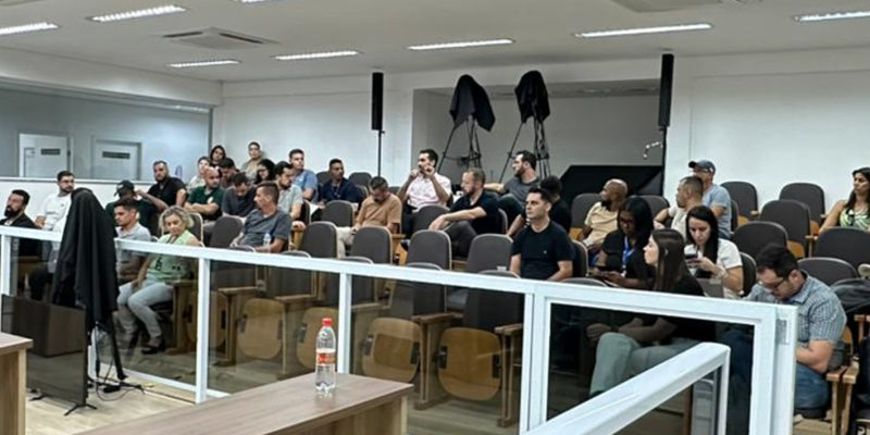 SECRETARIA DE SAÚDE APRESENTA DIAGNÓSTICO, AÇÕES EM ANDAMENTO E PROJETOS PARA O FORTALECIMENTO DO SETOR