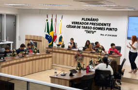 PROJETO CÂMARA DE PORTAS ABERTAS RECEBE ALUNOS DA ESCOLA TERRA WALDORF PARA VIVÊNCIA CIDADÃ