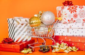 PROCON CÂMARA ORIENTA CONSUMIDORES SOBRE AS COMPRAS DO FIM DE ANO