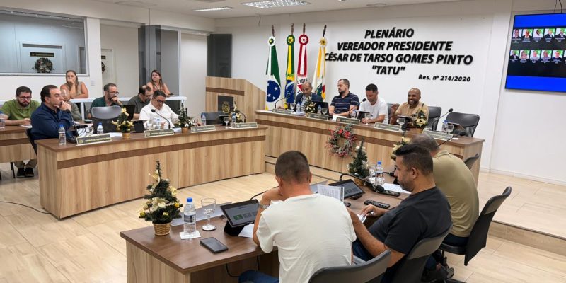 LEGISLATIVO REALIZA 30ª REUNIÃO ORDINÁRIA E 22ª EXTRAORDINÁRIA