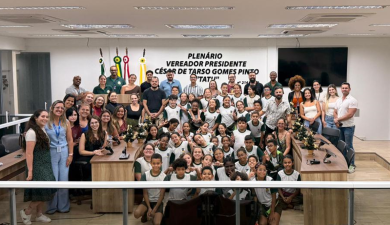 CÂMARA RECEBE CANTATA NATALINA DA ESCOLA CELSO FERREIRA PÓ