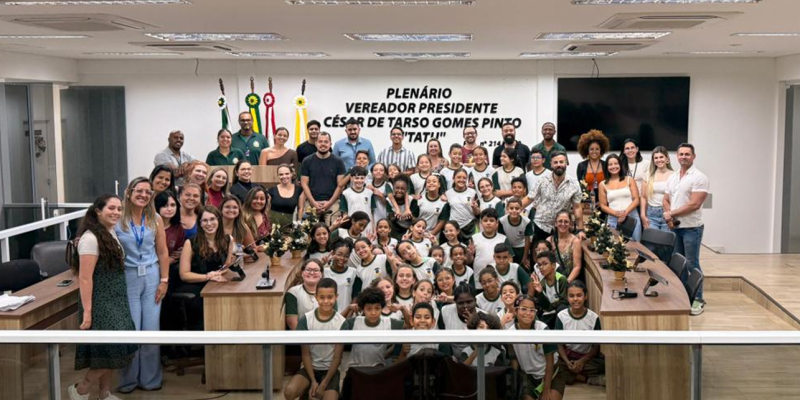 CÂMARA RECEBE CANTATA NATALINA DA ESCOLA CELSO FERREIRA PÓ