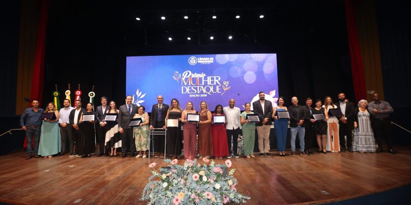 LEGISLATIVO REALIZA 10ª EDIÇÃO DO PRÊMIO MULHER DESTAQUE
