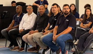 LEGISLATIVO PRESTIGIA INAUGURAÇÃO DA NOVA ESCOLA SESI EM EXTREMA 