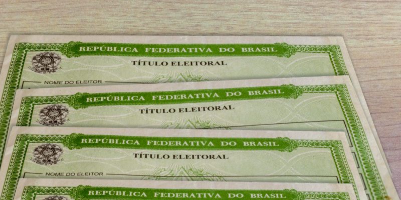 CAC AUXILIA CIDADÃOS NA REGULARIZAÇÃO DO TÍTULO DE ELEITOR ATÉ 6 DE MAIO