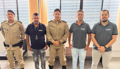 SEGURANÇA FORTALECIDA: NOVO COMANDO DO 59º BPM CONSOLIDA PARCERIA ENTRE OS PODERES EM EXTREMA